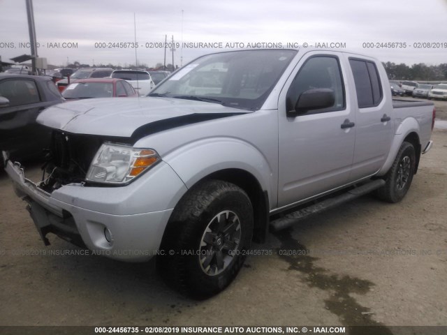 1N6AD0ER3FN700717 - 2015 NISSAN FRONTIER S/SV/SL/PRO-4X SILVER photo 2