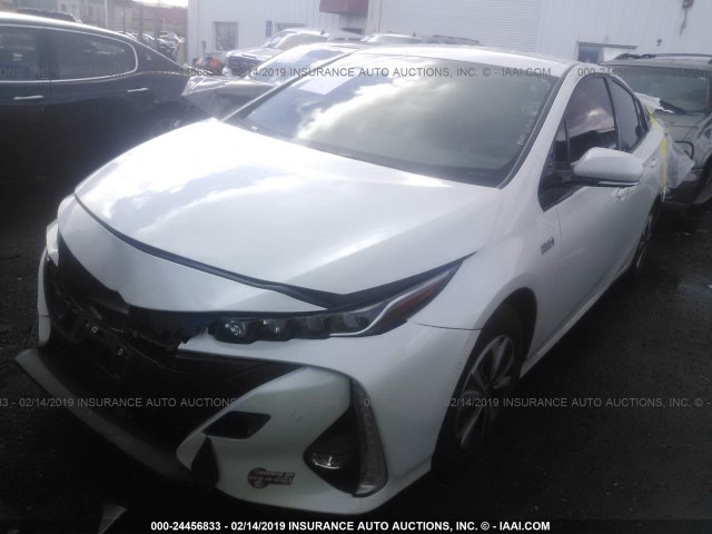 JTDKARFP9H3041073 - 2017 TOYOTA PRIUS PRIME  WHITE photo 2