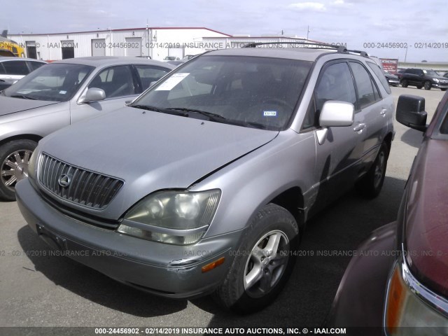 JT6GF10U3Y0053011 - 2000 LEXUS RX 300 GRAY photo 2