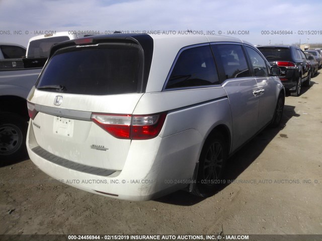 5FNRL5H62DB014378 - 2013 HONDA ODYSSEY EXL WHITE photo 4