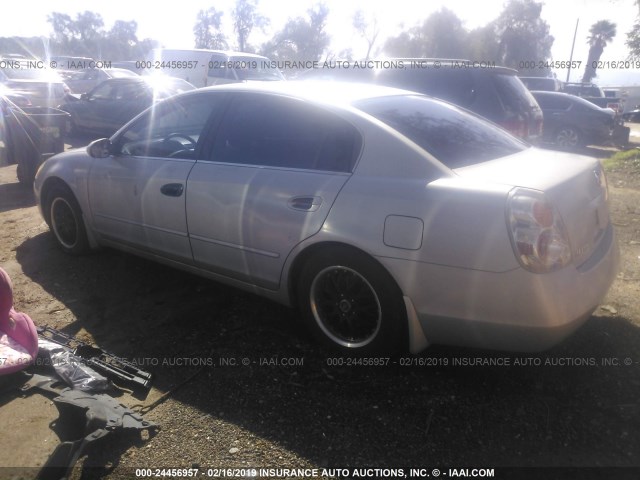 1N4AL11D73C156936 - 2003 NISSAN ALTIMA S/SL SILVER photo 3