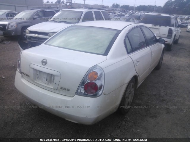 1N4AL11D84C149253 - 2004 NISSAN ALTIMA S/SL WHITE photo 4