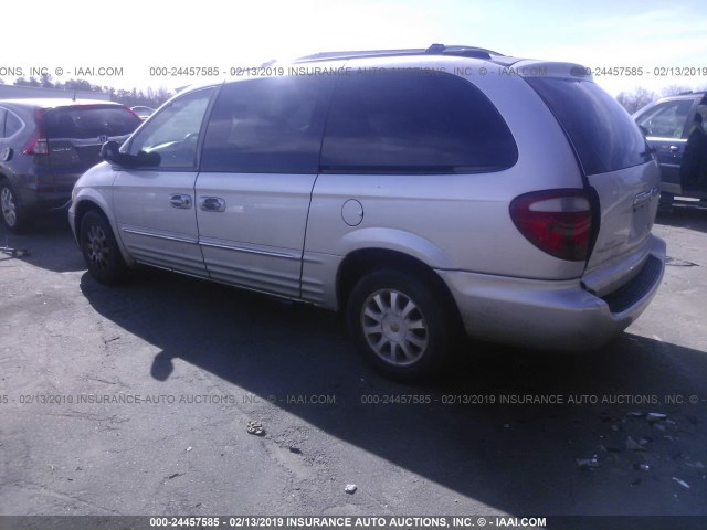 2C4GP54L02R577695 - 2002 CHRYSLER TOWN & COUNTRY LXI SILVER photo 3