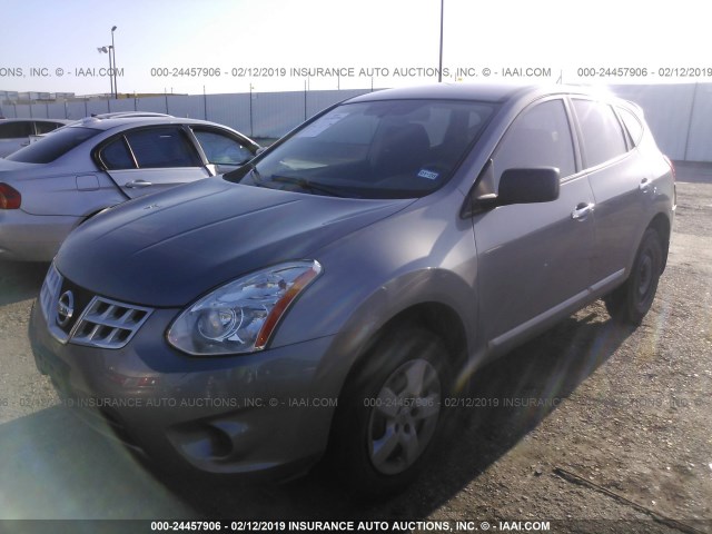 JN8AS5MT5DW518421 - 2013 NISSAN ROGUE S/SV GRAY photo 2