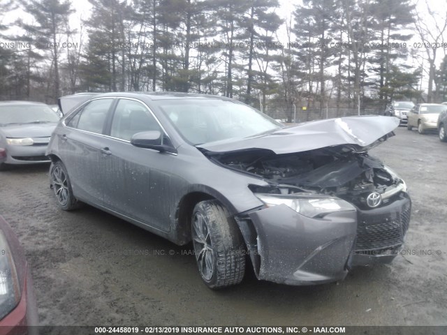 4T1BF1FK2GU528207 - 2016 TOYOTA CAMRY LE/XLE/SE/XSE GRAY photo 1