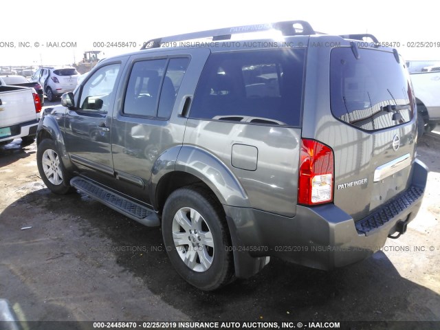 5N1AR18UX5C787144 - 2005 NISSAN PATHFINDER LE/SE/XE GRAY photo 3