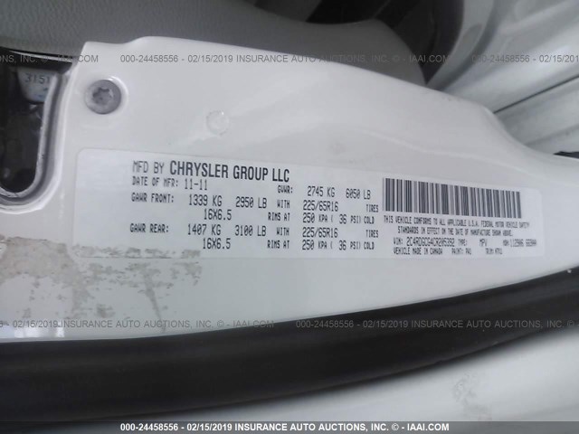 2C4RDGCG4CR205392 - 2012 DODGE GRAND CARAVAN SXT WHITE photo 9