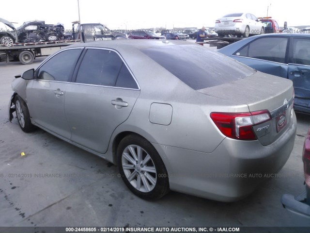 4T4BF1FK8DR310211 - 2013 TOYOTA CAMRY L/SE/LE/XLE GOLD photo 3