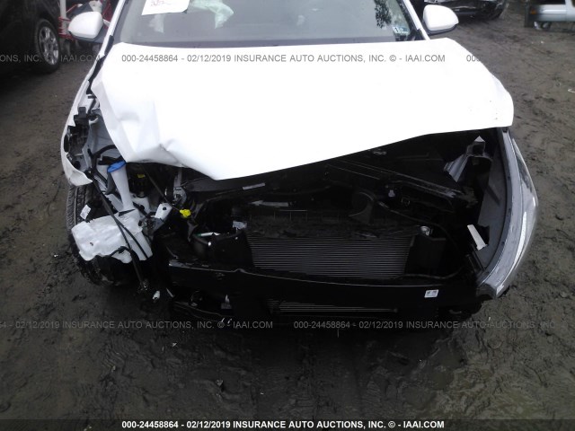 3KPA25AB9KE178172 - 2019 KIA RIO S WHITE photo 6