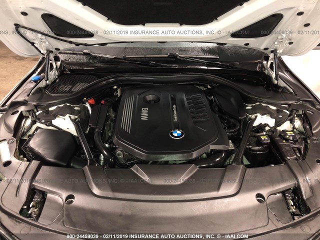 WBA7E4C56JGV24063 - 2018 BMW 740 XI WHITE photo 10