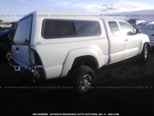 5TEUU42N06Z238669 - 2006 TOYOTA TACOMA ACCESS CAB WHITE photo 4