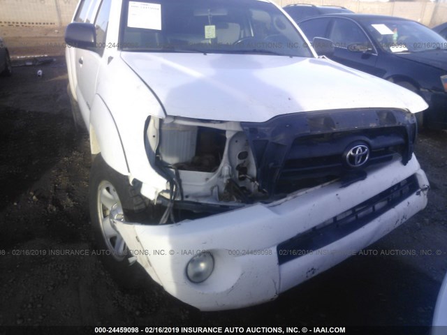 5TEUU42N06Z238669 - 2006 TOYOTA TACOMA ACCESS CAB WHITE photo 6