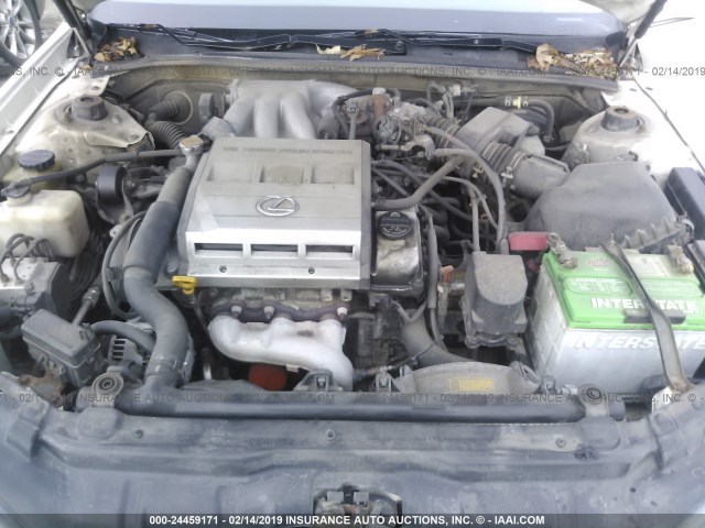 JT8BF22G6V5004060 - 1997 LEXUS ES 300 WHITE photo 10