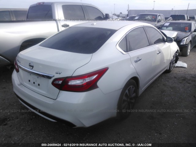 1N4AL3AP1HC113268 - 2017 NISSAN ALTIMA 2.5/S/SV/SL/SR WHITE photo 4