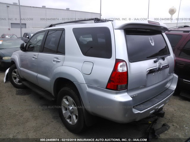 JTEZT14R868010357 - 2006 TOYOTA 4RUNNER SR5/SPORT SILVER photo 3