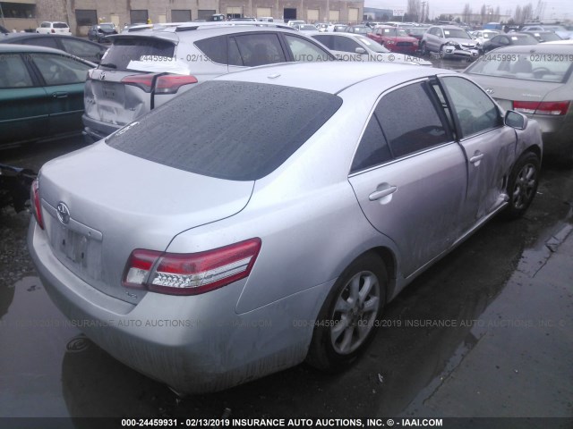 4T1BK3EK8BU621332 - 2011 TOYOTA CAMRY SE/LE/XLE 银色 照片 4