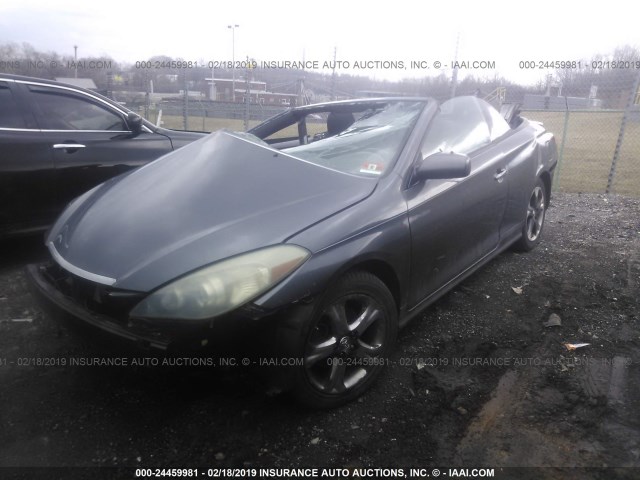 4T1FA38P97U109209 - 2007 TOYOTA CAMRY SOLARA SE/SLE GRAY photo 2