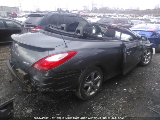 4T1FA38P97U109209 - 2007 TOYOTA CAMRY SOLARA SE/SLE GRAY photo 4