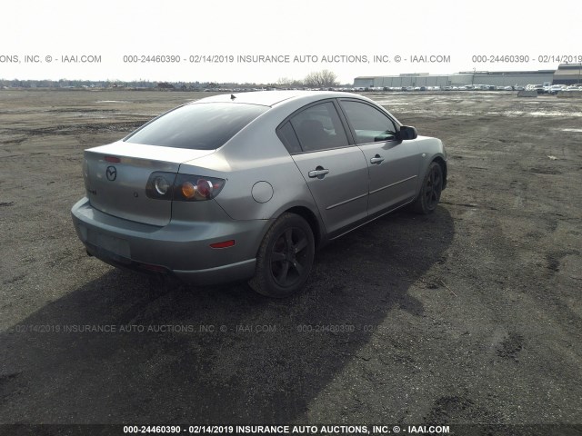 JM1BK123X51232820 - 2005 MAZDA 3 S GRAY photo 4