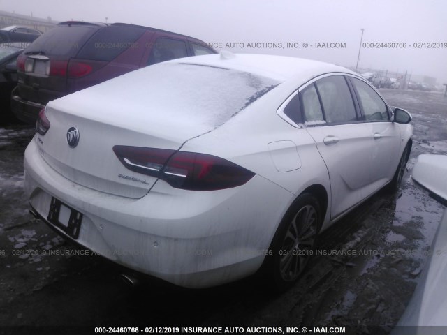 W04GP6SX4J1055161 - 2018 BUICK REGAL ESSENCE WHITE photo 4