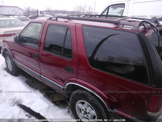 1GNDT13W2V2211881 - 1997 CHEVROLET BLAZER 红色 照片 3