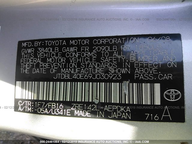 JTDBL40E69J030923 - 2009 TOYOTA COROLLA LE/XLE SILVER photo 9