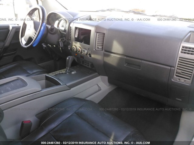 1N6AA07B84N539674 - 2004 NISSAN TITAN XE/SE/LE WHITE photo 5