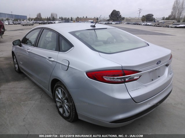 3FA6P0LU8JR221681 - 2018 FORD FUSION SE HYBRID SILVER photo 3