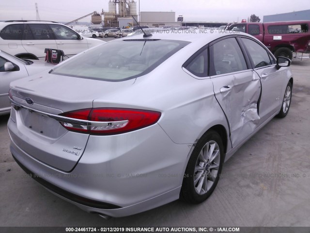 3FA6P0LU8JR221681 - 2018 FORD FUSION SE HYBRID SILVER photo 4