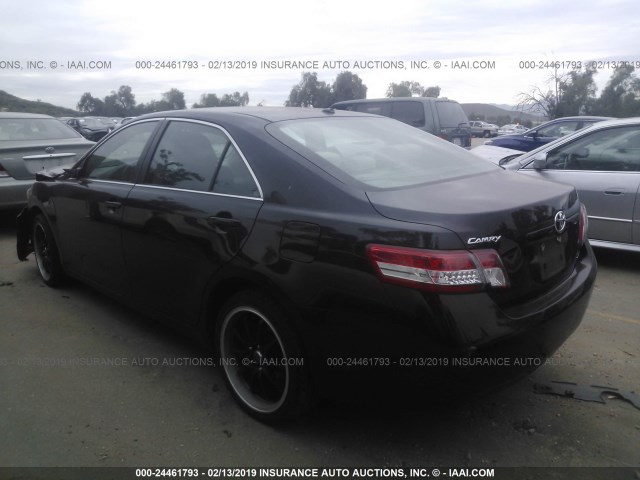 4T4BF3EK3BR096321 - 2011 TOYOTA CAMRY SE/LE/XLE 黑色 照片 3