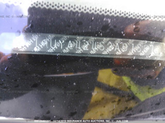 19UYA42453A015875 - 2003 ACURA 3.2CL SILVER photo 9