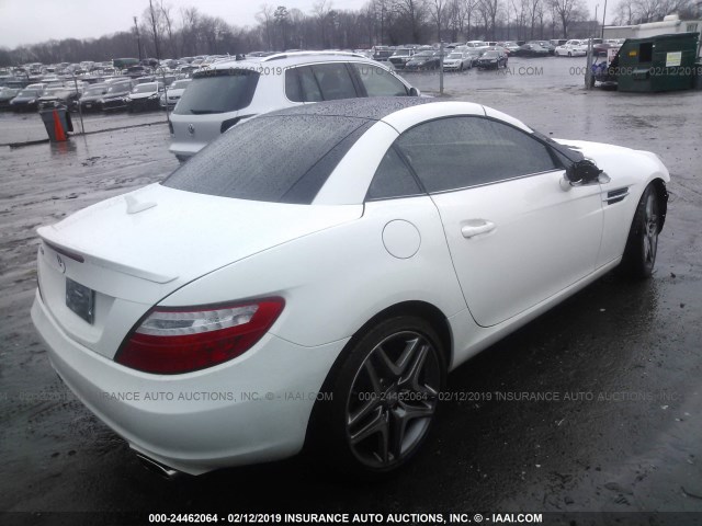 WDDPK4HA9EF079420 - 2014 MERCEDES-BENZ SLK 250 WHITE photo 4