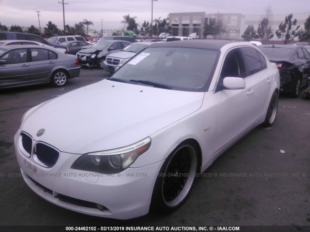 WBANA535X5B857250 - 2005 BMW 525 I WHITE photo 2