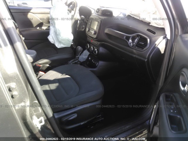 ZACCJBBB8HPG62239 - 2017 JEEP RENEGADE LATITUDE GRAY photo 5