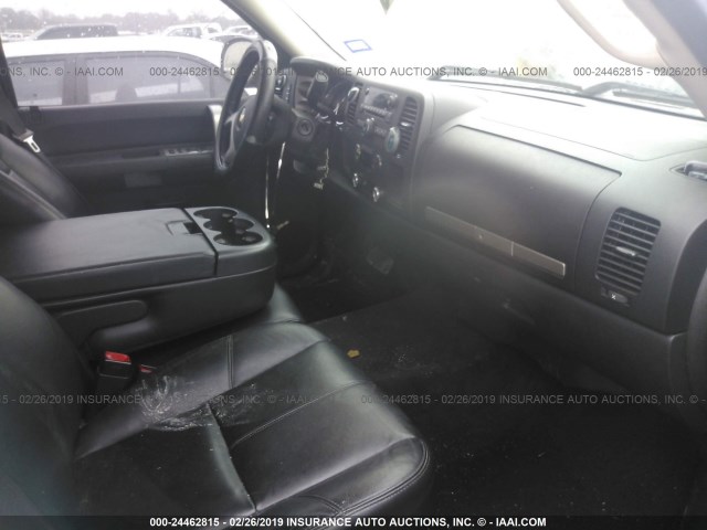 3GCEC13369G167562 - 2009 CHEVROLET SILVERADO C1500 BLACK photo 5