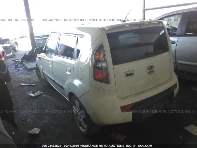 KNDJT2A26A7073857 - 2010 KIA SOUL +/!/SPORT CREAM photo 3