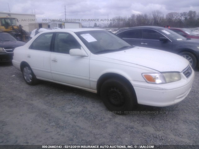 4T1BG22K21U853598 - 2001 TOYOTA CAMRY CE/LE/XLE 白色 照片 1
