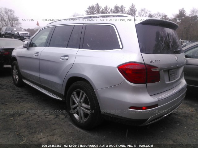 4JGDF2EE0DA146412 - 2013 MERCEDES-BENZ GL 350 BLUETEC SILVER photo 3