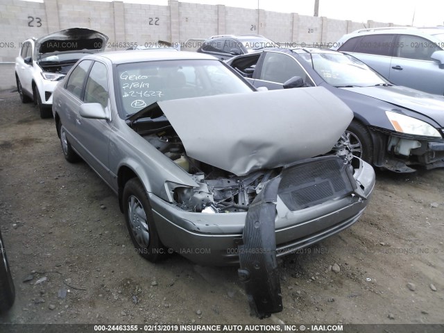 JT2BG28KXX0320676 - 1999 TOYOTA CAMRY LE/XLE 棕色 照片 1