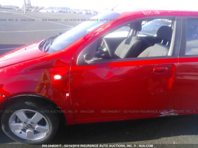 KL1TD66608B047214 - 2008 CHEVROLET AVEO LS RED photo 6
