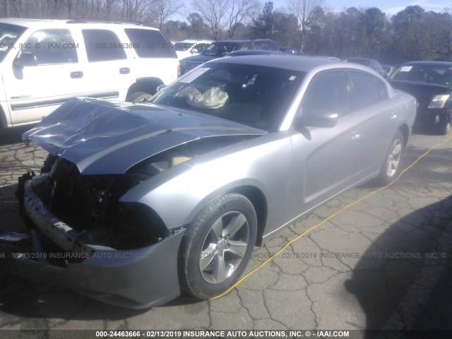 2C3CDXHG2EH347381 - 2014 DODGE CHARGER SXT SILVER photo 2