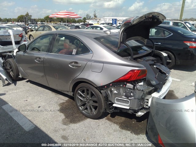 JTHBA1D22J5066236 - 2018 LEXUS IS 300 GRAY photo 3