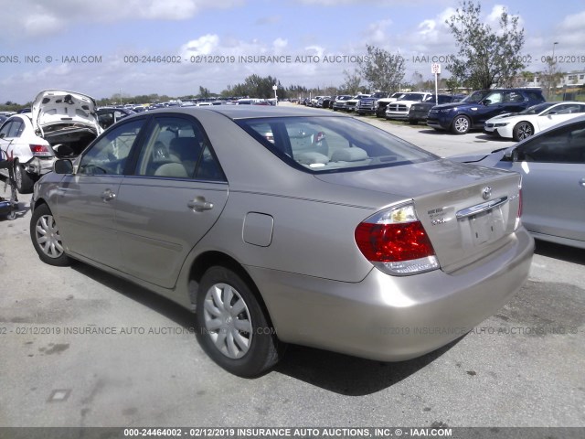 4T1BE32K35U383714 - 2005 TOYOTA CAMRY LE/XLE/SE GOLD photo 3