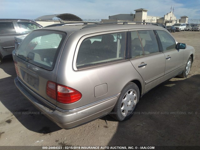 WDBJH65F4XA751991 - 1999 MERCEDES-BENZ E 320 SILVER photo 4