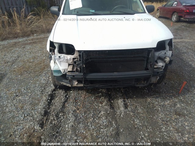 1FMCU93137KB77436 - 2007 FORD ESCAPE XLT WHITE photo 6