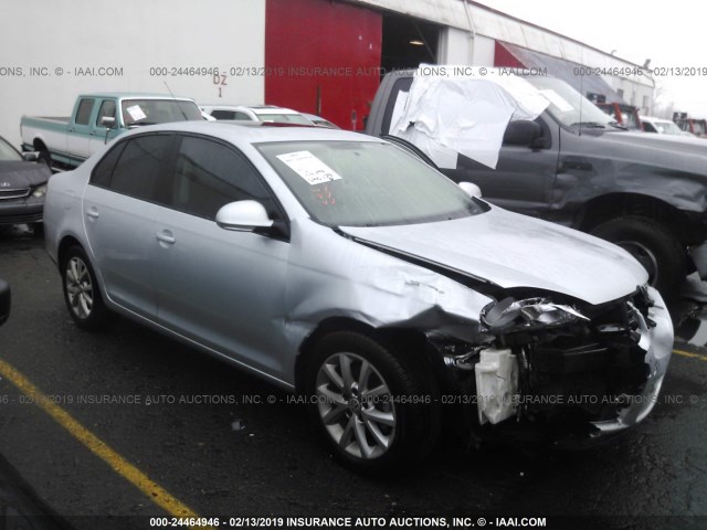 3VWRZ7AJ0AM129025 - 2010 VOLKSWAGEN JETTA SE/SEL SILVER photo 1