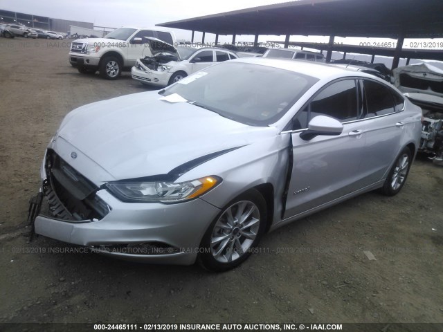 3FA6P0LU6HR314855 - 2017 FORD FUSION SE HYBRID SILVER photo 2