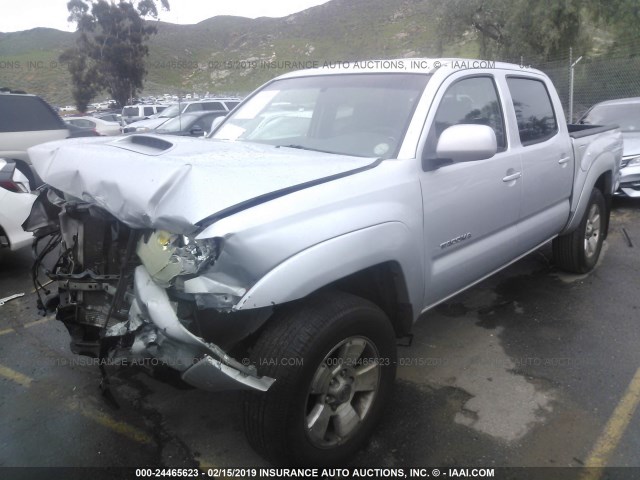 5TEJU62N16Z313099 - 2006 TOYOTA TACOMA DOUBLE CAB PRERUNNER SILVER photo 2