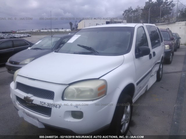 1GBDV13W37D170501 - 2007 CHEVROLET UPLANDER INCOMPLETE WHITE photo 2