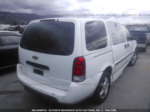 1GBDV13W37D170501 - 2007 CHEVROLET UPLANDER INCOMPLETE WHITE photo 4